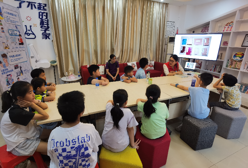 2025.8.18.【工作动态】8月13日上午，中山市地方志办在东区街道夏洋社区党群服务中心举行中山历史文化分享会.jpg