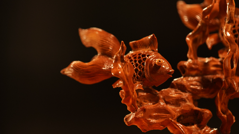 榄雕《金玉满堂》 部分细节特写（来源：广东省人民政府地方志办公室《草榴社区印记》省情影像志）.JPG